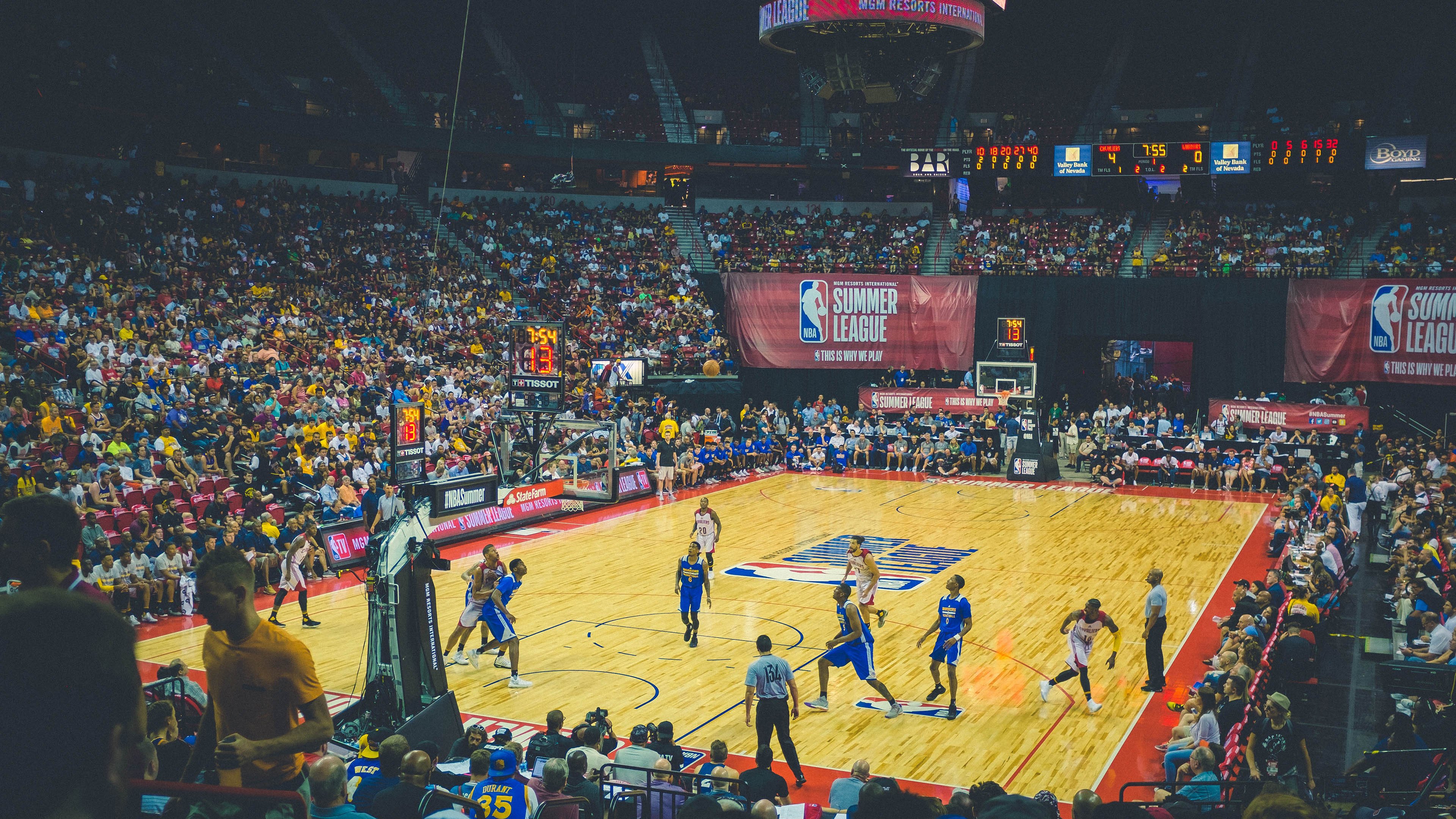 开云体育平台-湖人总经理接受专访,详解球队建队思路,nba湖人总经理
