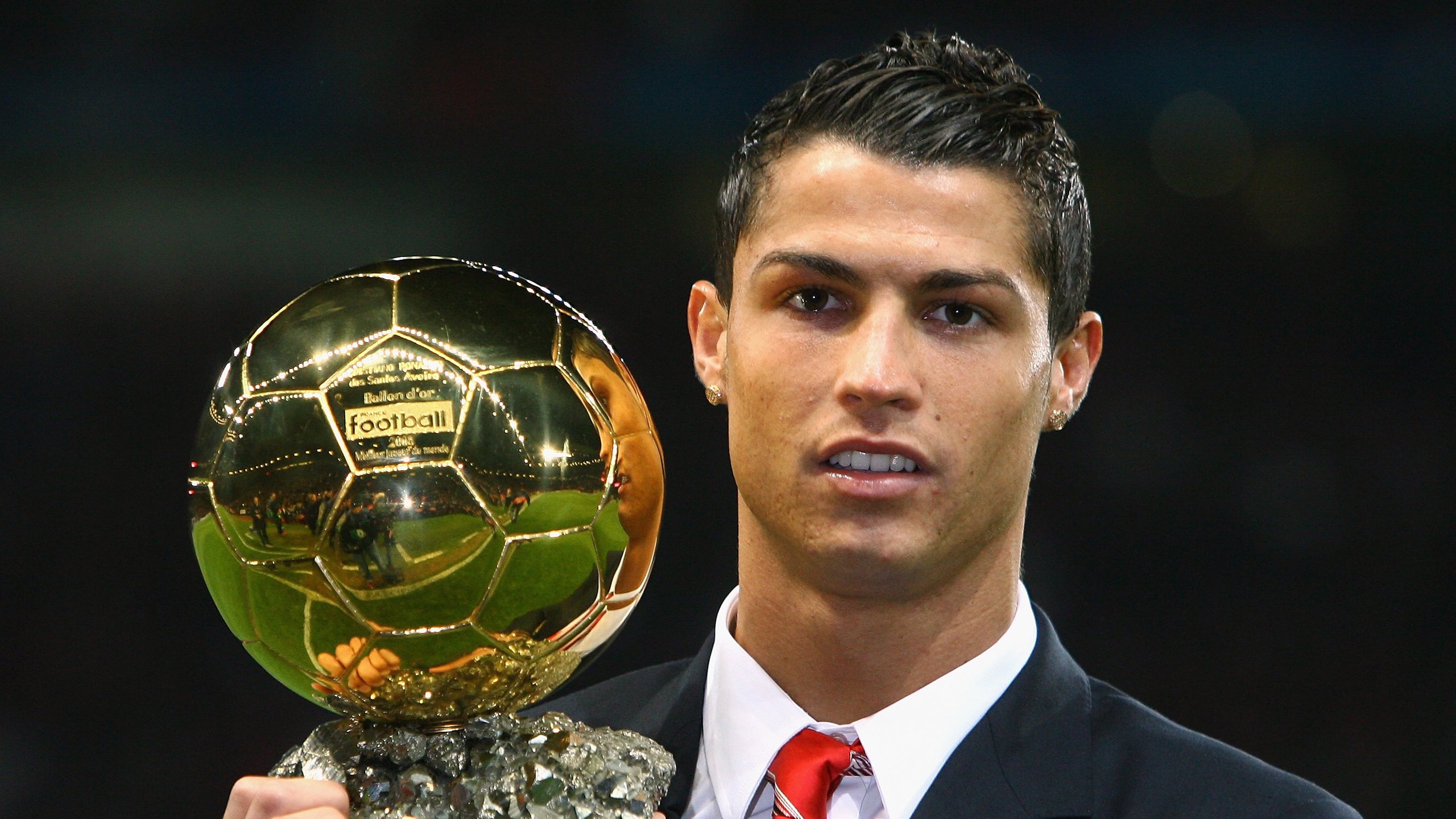 开云体育官方网站登陆-纪录挑战:哪些球员最有可能本赛季打破历史纪录?,本赛季进步最大的球员